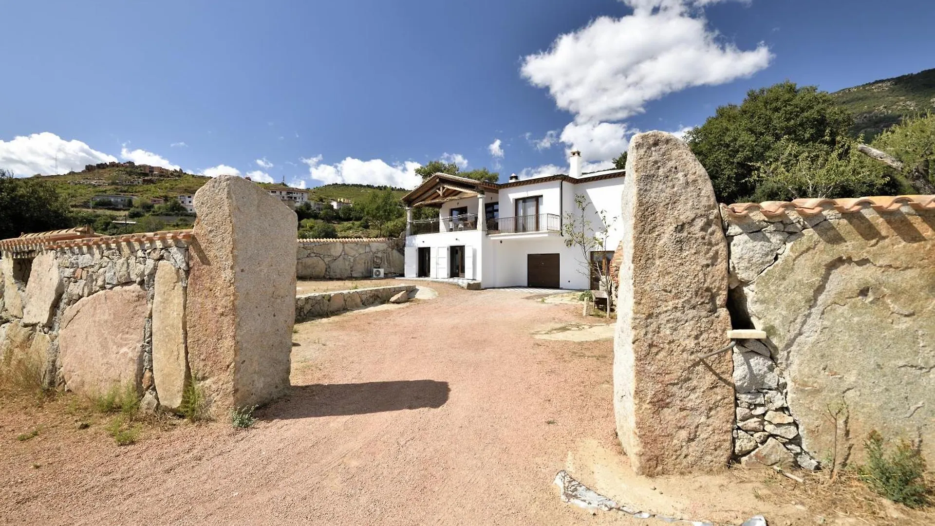 Casa Ami Villa Arzana Feriehus